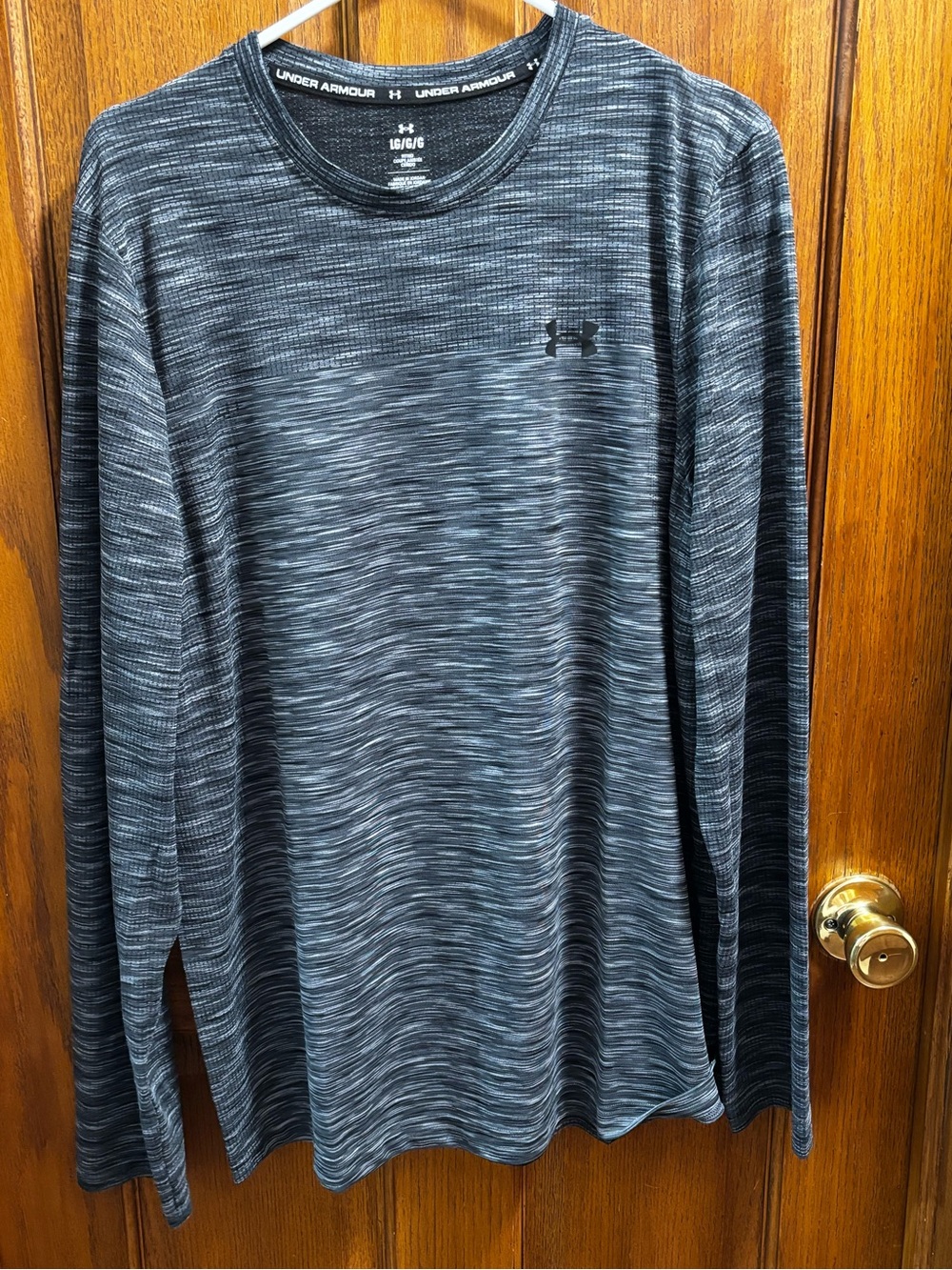 Armour Men's Threadborne Seamless Long Sleeve Shirt Dark Gray LG NWT